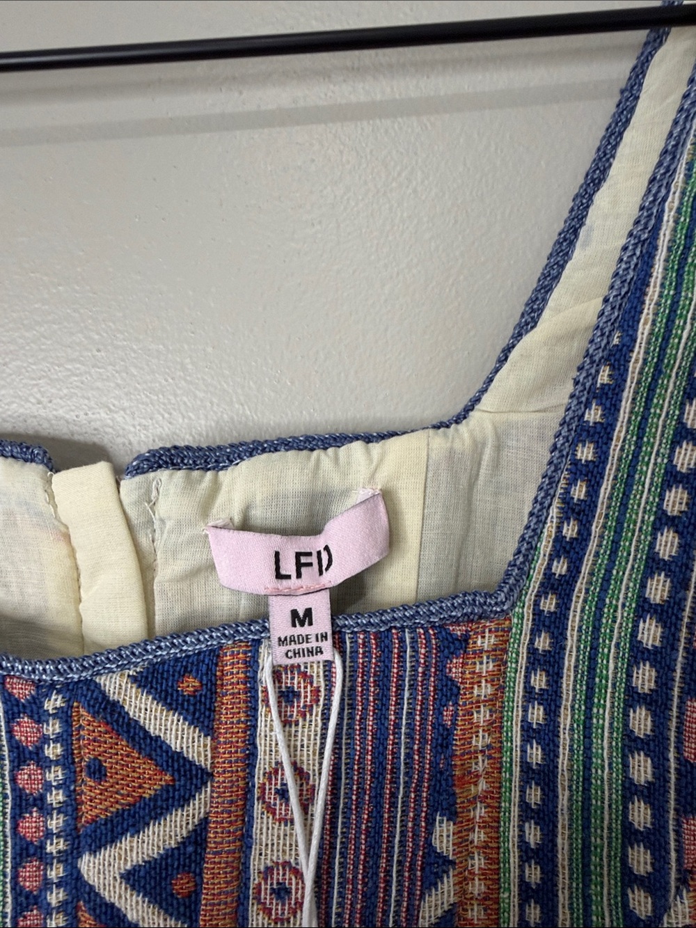NWT Love Fate Destiny Striped Embroidered Crop Tank in Blue, Green & Rust - Picture 2 of 9